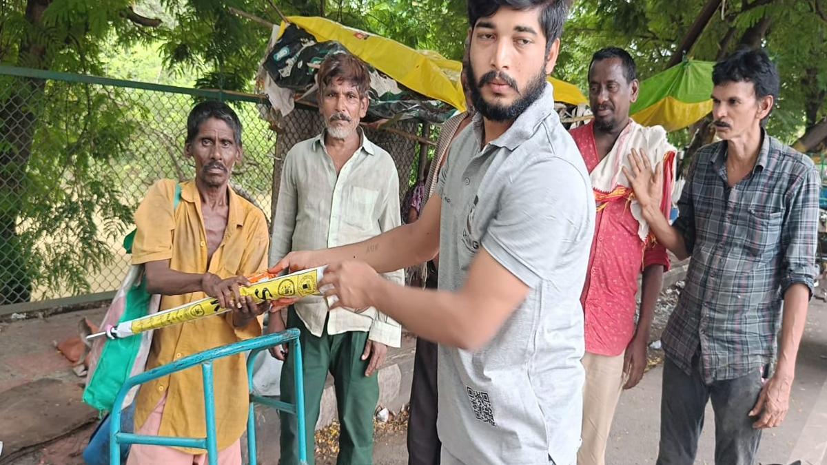 change-ngo-umbrella, roof covers and food supplies